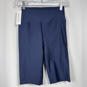 AB by Addison Bay Waverly Navy Short. XS